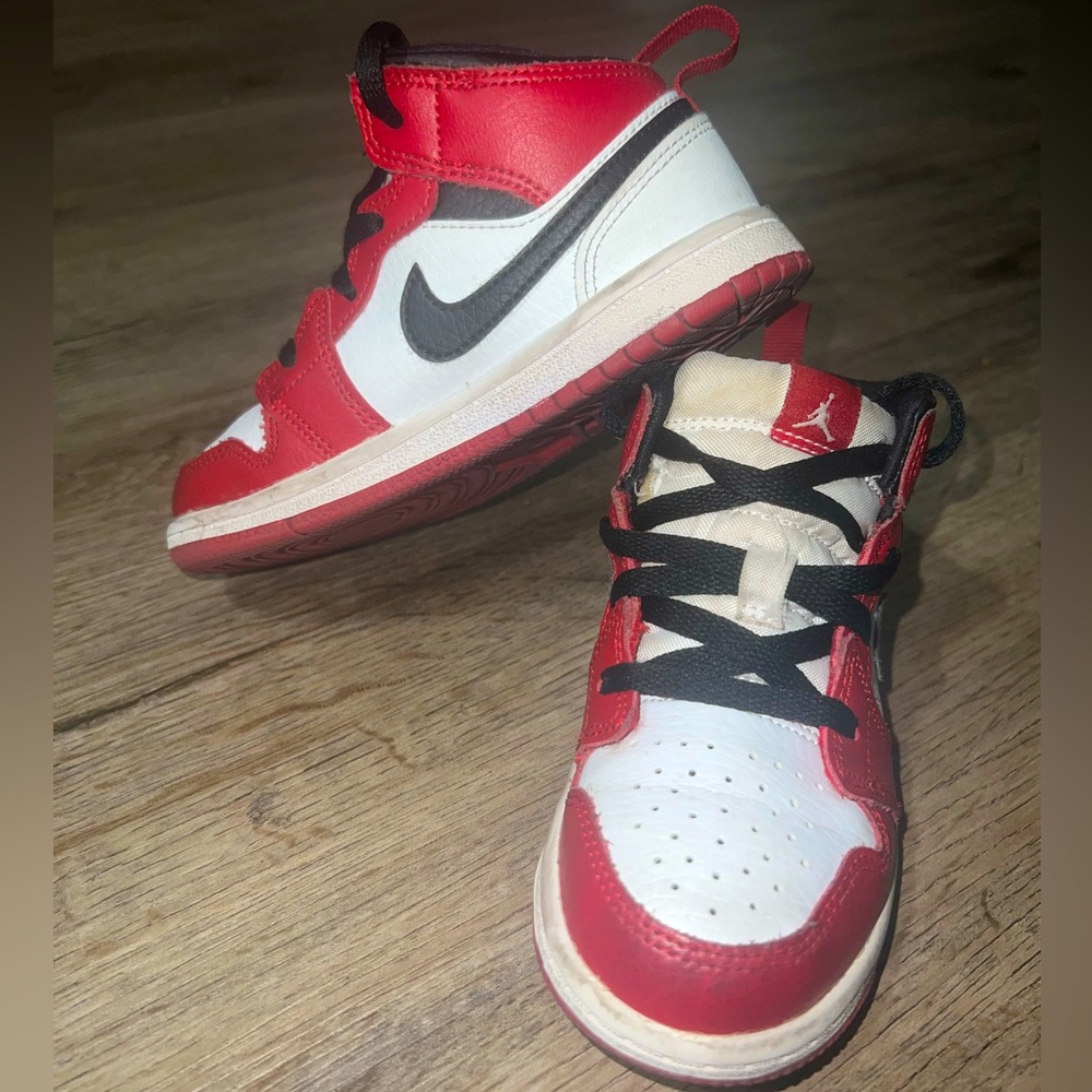 Nike Air Jordan 1